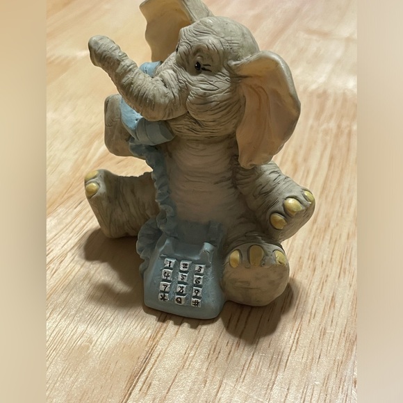 Roman Inc. Forget Me Knots Elephant on Phone "Don't Forget to Call" 1996 - Picture 2 of 5